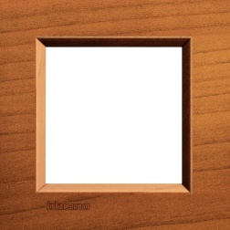 PLACCA 2/3/4/7 POSTI CILIEGIO AMERICANO BTICINO LIVINGLIGHT LCA