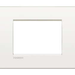 PLACCA 3/4/7 POSTI  BIANCO PURO BTICINO LIVINGLIGHT BN