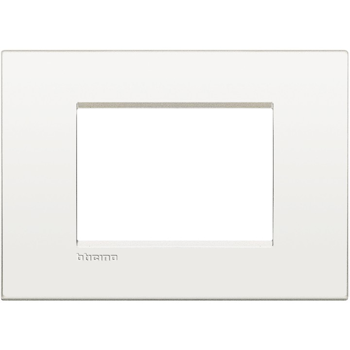 PLACCA 3/4/7 POSTI  BIANCO PURO BTICINO LIVINGLIGHT BN