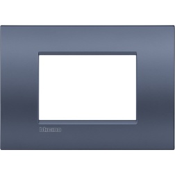 PLACCA 3/4/7 POSTI BLUE MOON BTICINO LIVINGLIGHT BM